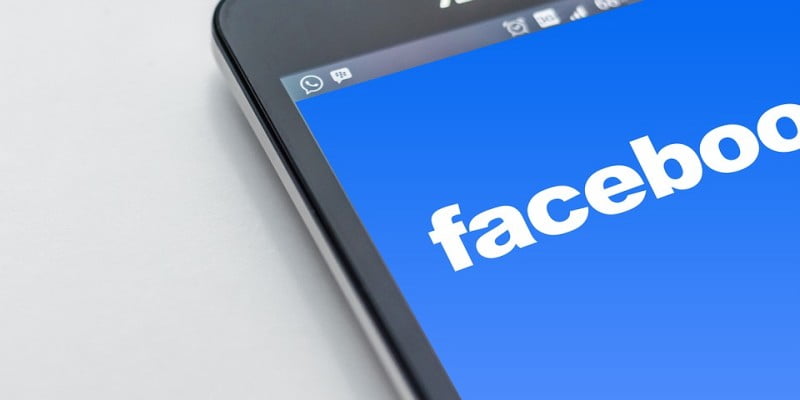 Downloading Videos from Facebook to your phone or Computer